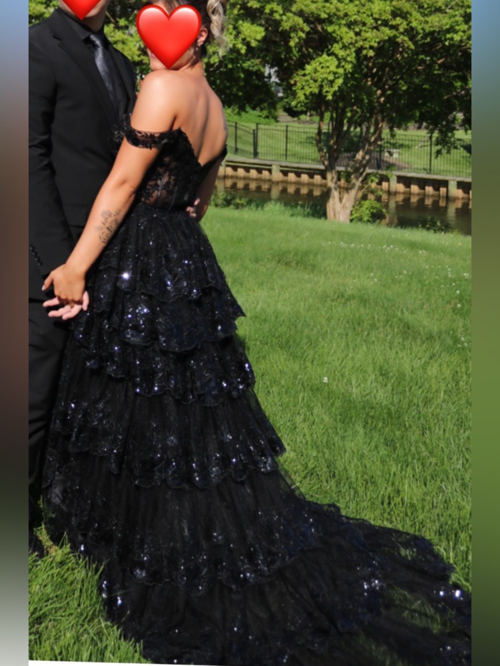 Elegant Black Strapless Ruffled Evening /prom Gown - Picture 4 of 6